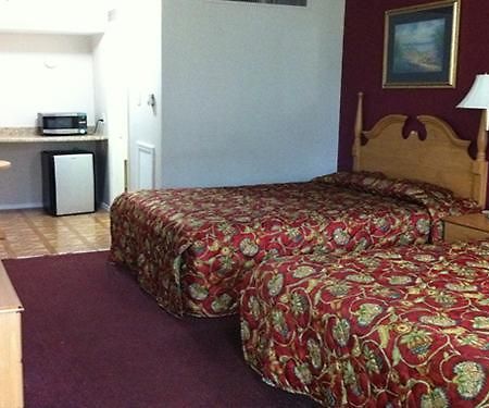 Welcome Inn And Suites Saginaw Room photo