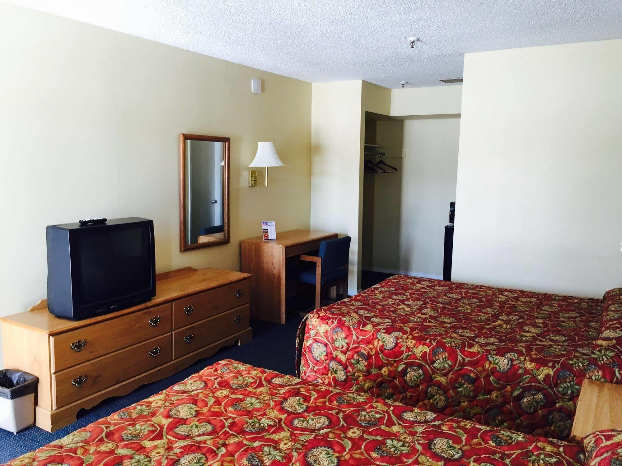 Welcome Inn And Suites Saginaw Exterior photo